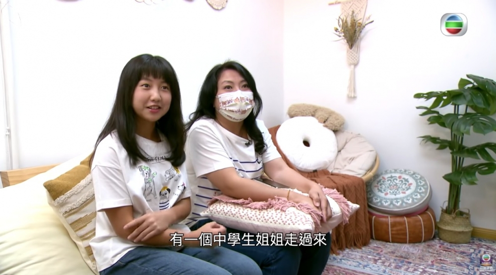 Celine依家13歲已無再做幕前工作，佢媽媽承認童星身份有影響生活。