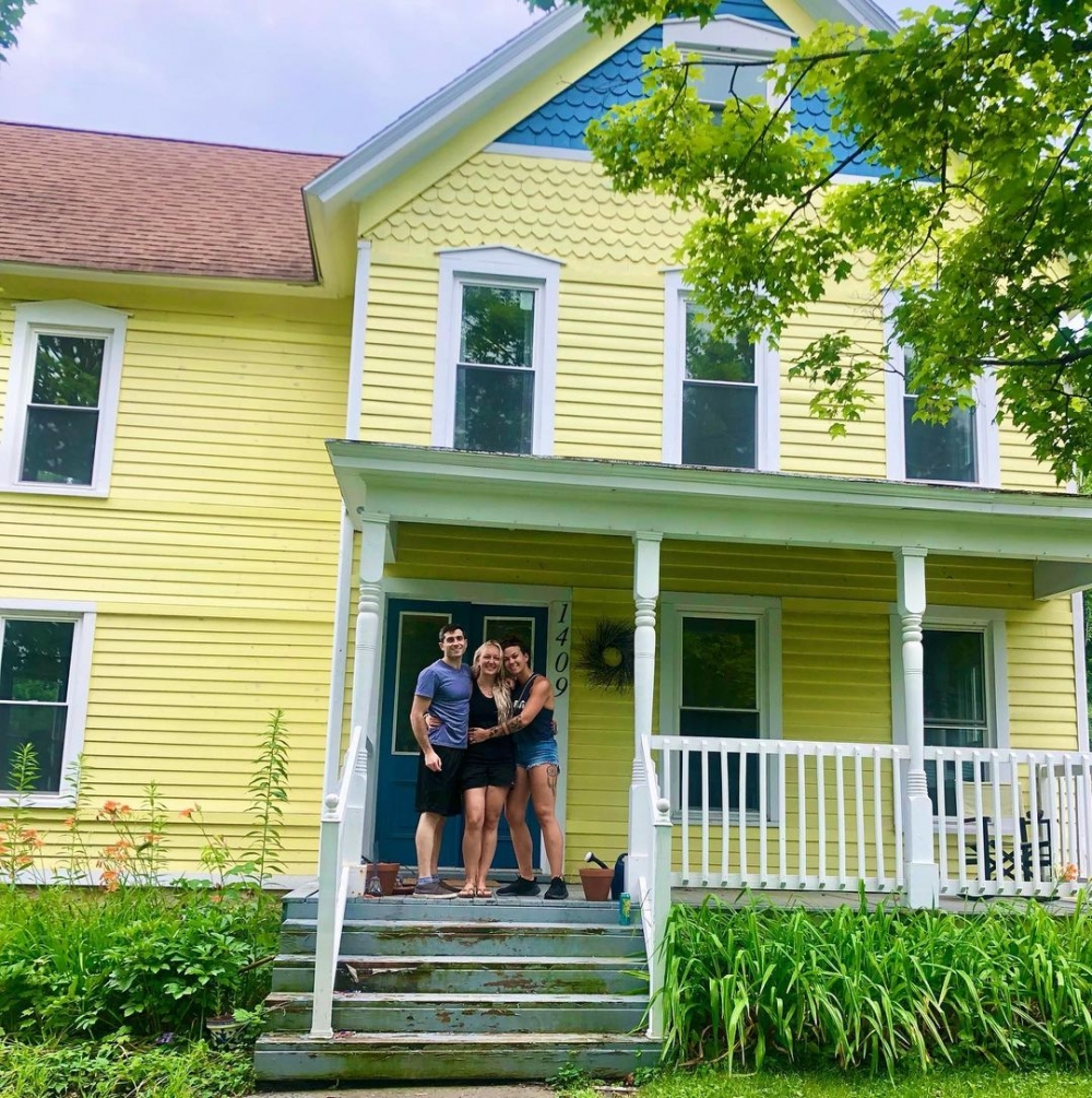 Rebecca表示Marty同Natasha都好錫佢，令佢覺得呢段關係好舒服