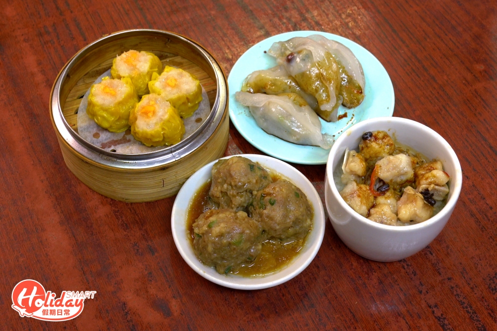 大部分點心售$17，但份量卻和外面茶樓相若，性價比不俗。