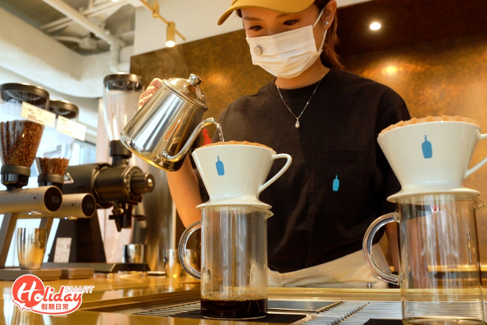咖啡款式跟其他分店一樣,主打自家烘焙咖啡豆,提供各款招牌手沖咖啡,以及cold brew can,總有一款適合你口味。