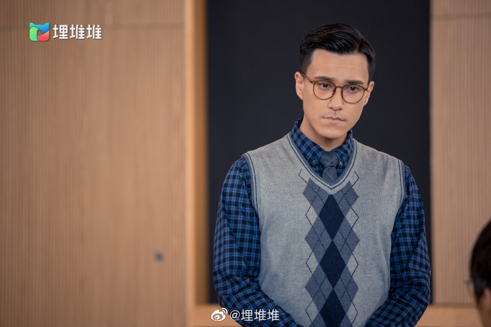 Chantel在劇中暗戀朱敏瀚飾演的中文老師!