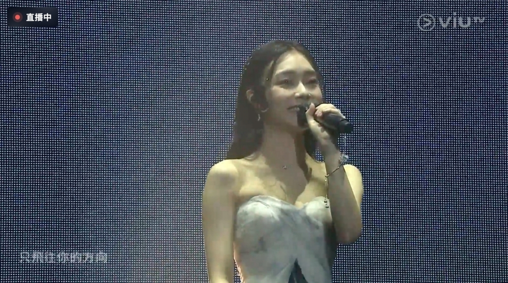 屬於「顏值擔當」嘅Yoyo一向唱功都唔突出