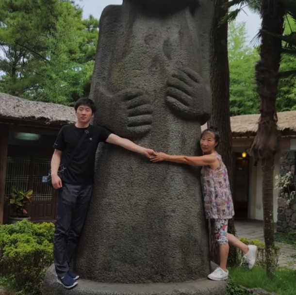 兩人交往長達8年嘅時間。