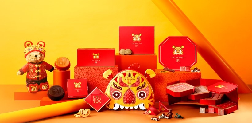年糕包裝配合虎年的來臨,以傳統虎頭鞋為設計靈感~
