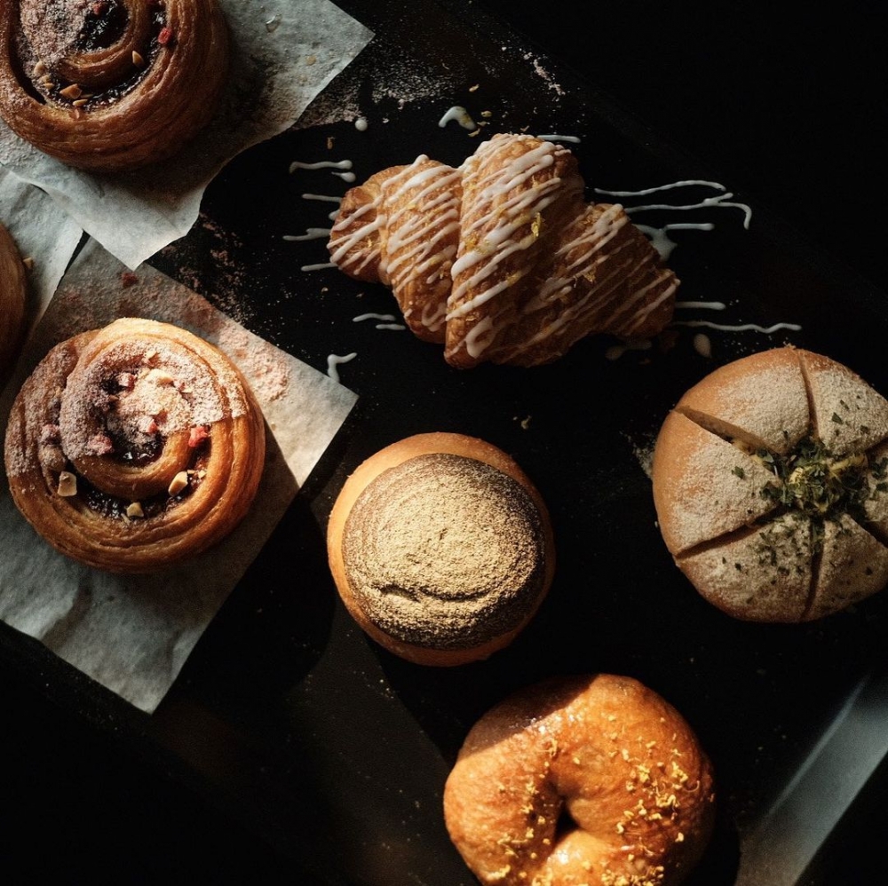 首次合作的本地烘焙品牌是位於前深水䐚小店的 Ovule Bakery。