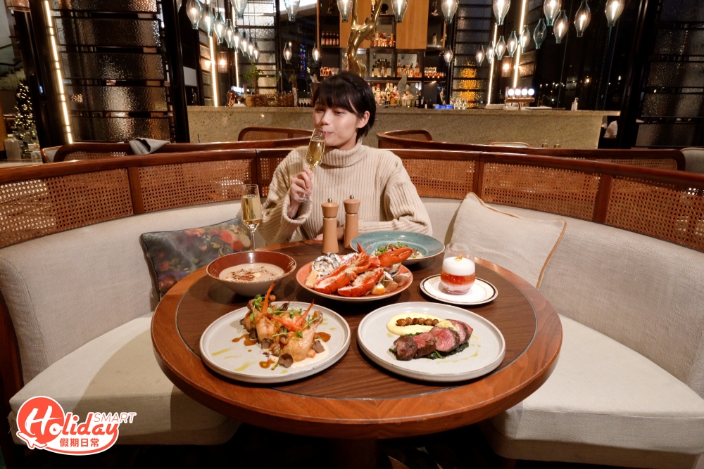 套餐包Mirage Bar & Restaurant內一頓4道菜晚餐。