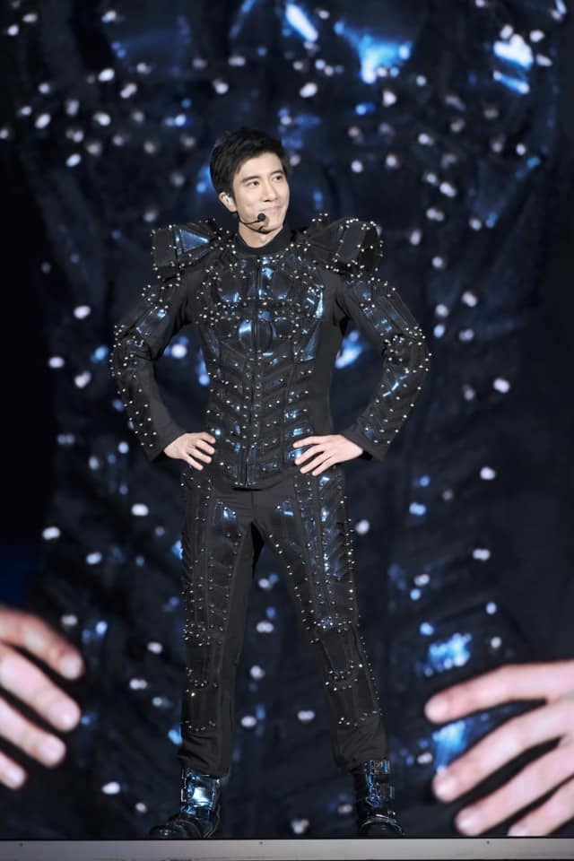 王力宏喺出事之前曾有唔少代言、廣告在身