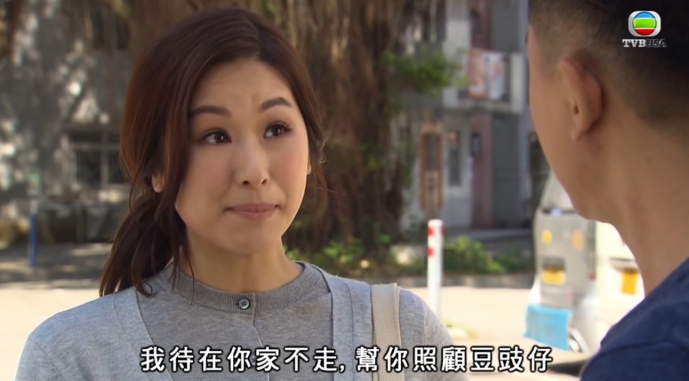 由於扮演嘅角色經常都係比較極端,趙希洛被網民稱為「TVB御用癲婆」。
