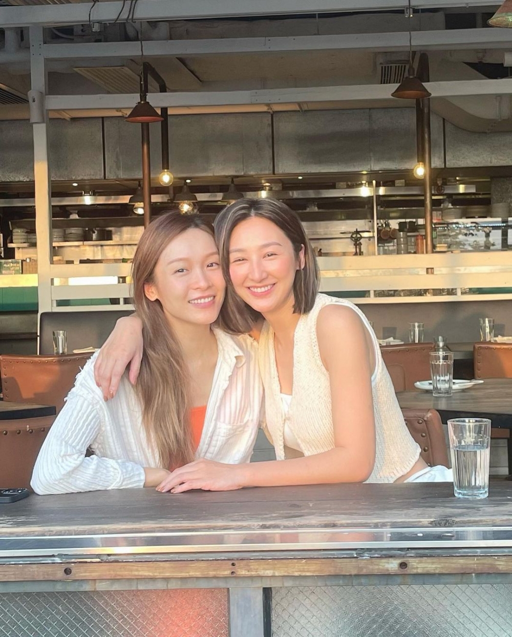 Ali素顏顯得好清純