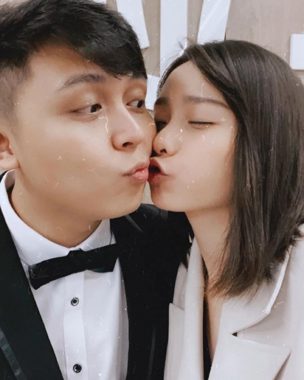 Ash當時仲以「我先生」稱呼前夫,完全無離婚跡象