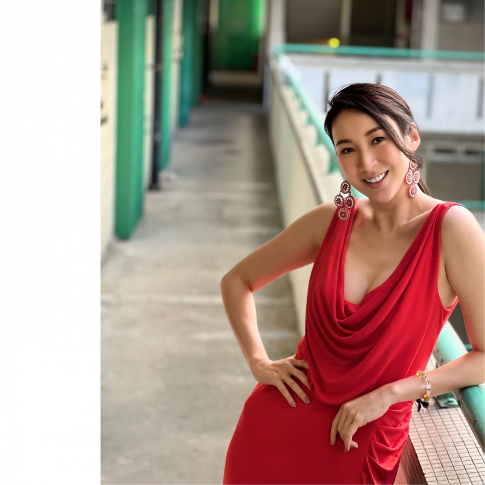 莊鍶敏之後接受傳媒訪問時透露佢改名係想儲到錢、事業同健康好啲,婚姻都好啲