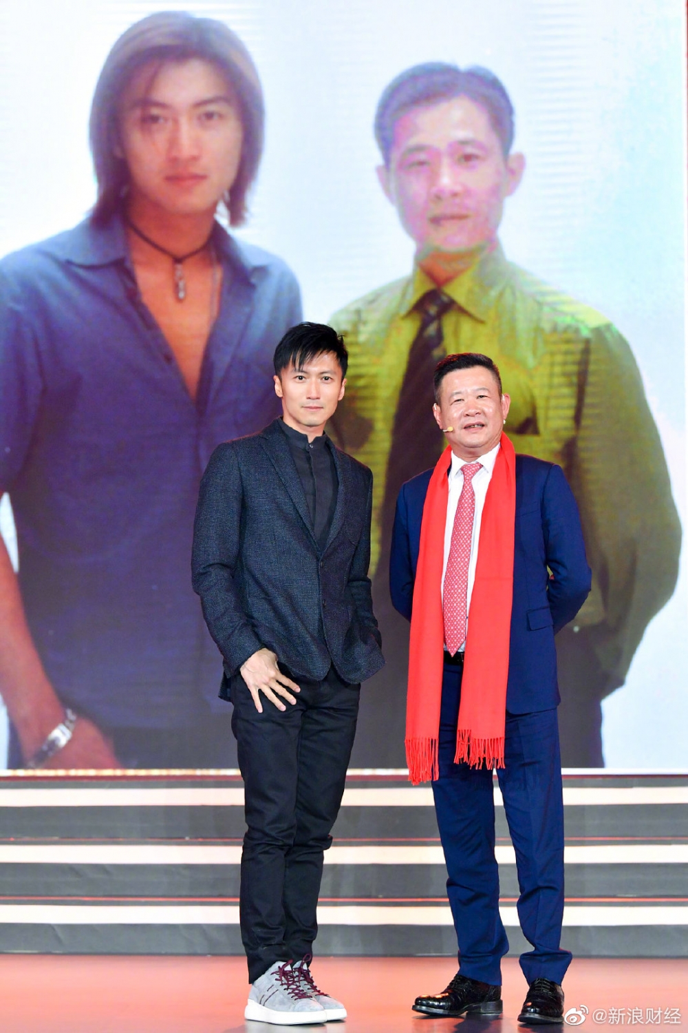 謝霆鋒已經同特步品牌合作20年,當日仲大晒兩人20年前後嘅對比照!