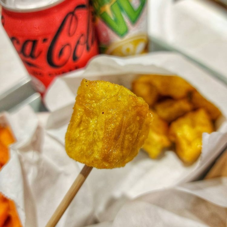 嘉寶漢堡的小食提供炸燒賣!