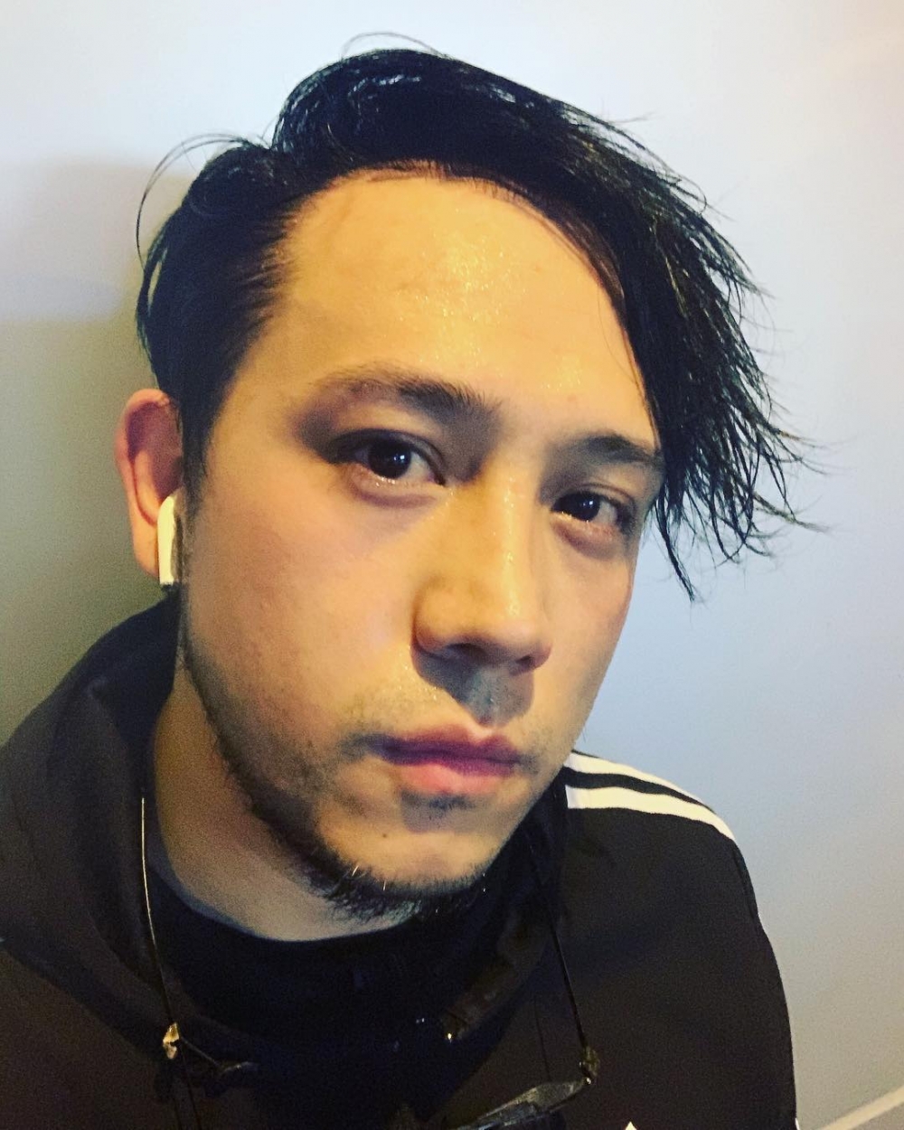 張致恒感情史非常豐富,佢就曾經大晒一腳踏三船嘅往績!
