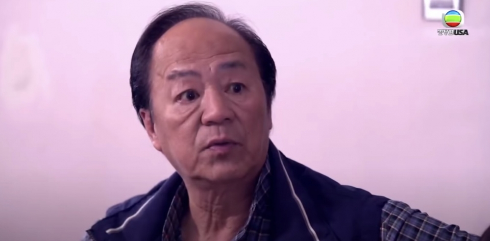 舅父就係知名武打巨星狄龍!