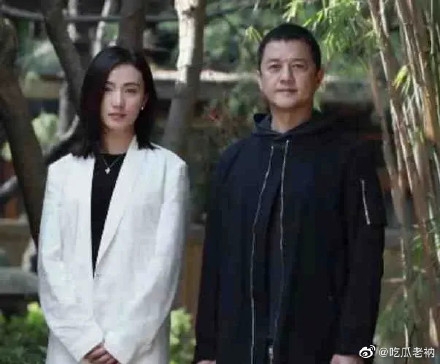 李亞鵬近日被內地媒體拍到疑似影婚照