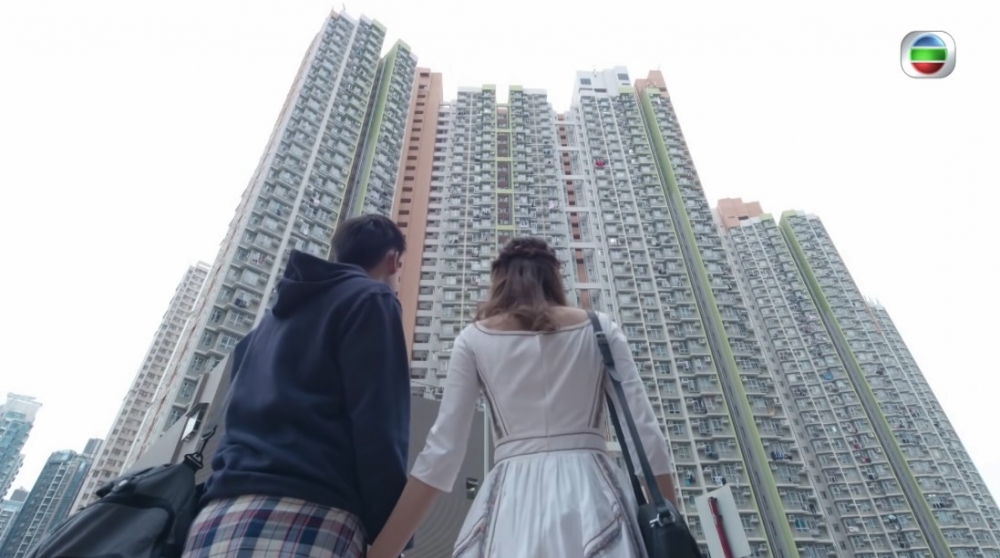 香港房屋問題一直存在,有網民就喺FB群組尋找適合單位,但卻被網民斥責好離地?!