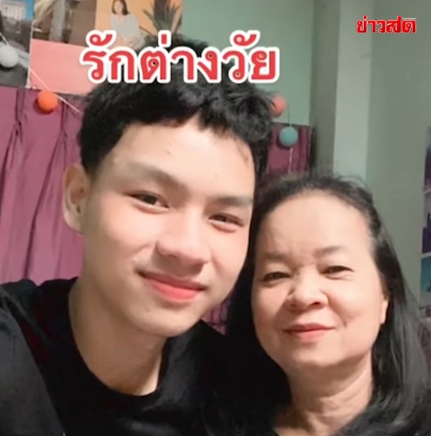 阿蓬話Wave係第一位喺網上主動搭訕嘅男士。