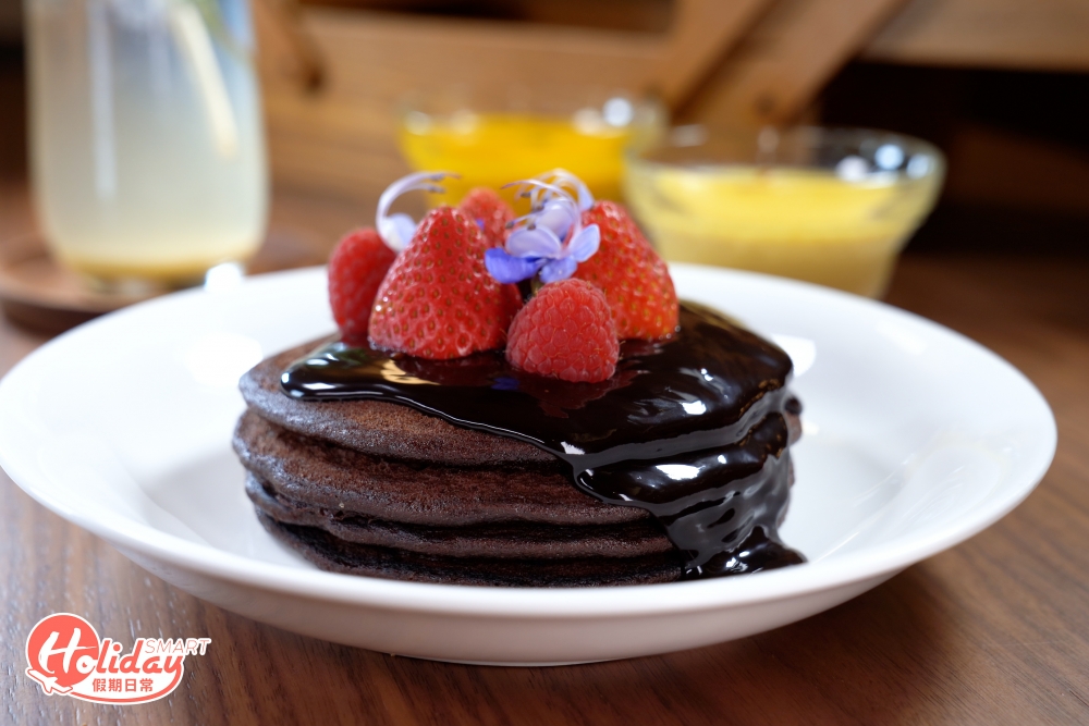 其中特濃朱古力班戟味道極為濃郁。