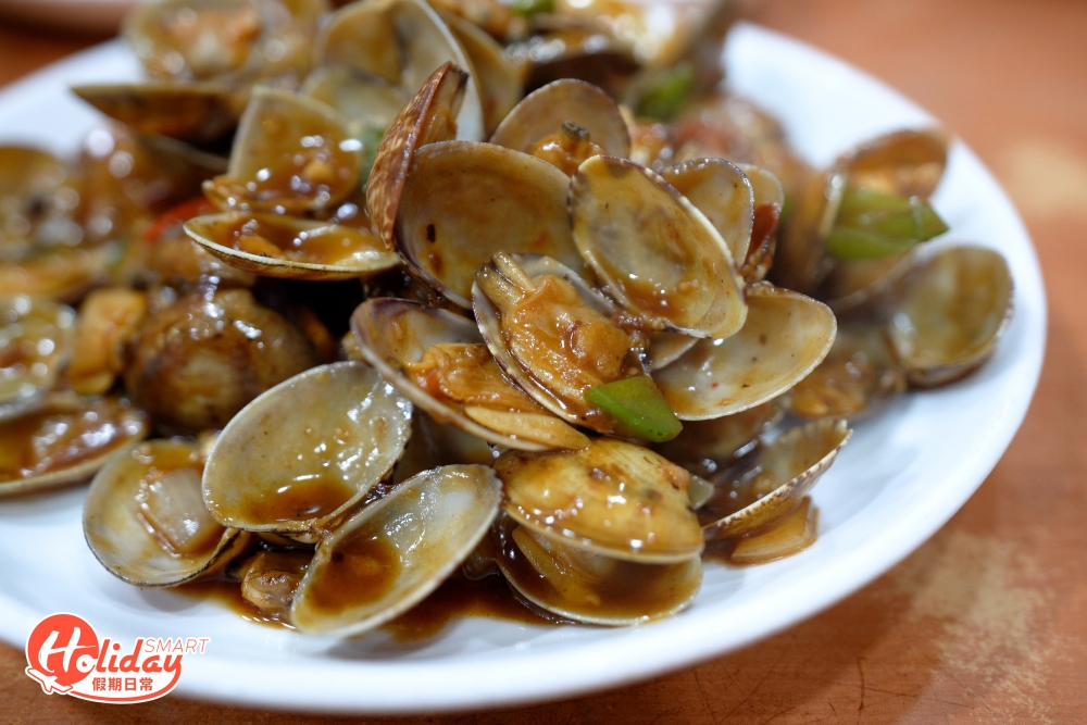 豉椒炒蜆熱辣辣夠鑊氣!