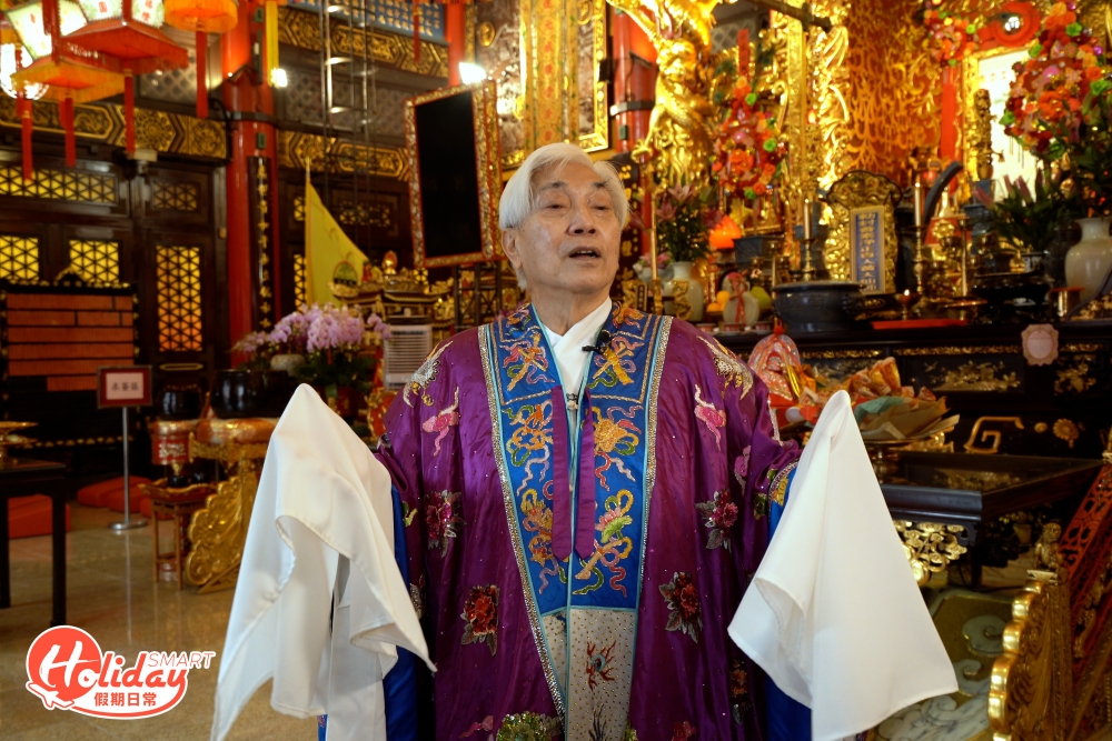 最後李監院提醒是「拜太歲」而並非「攝太歲」!