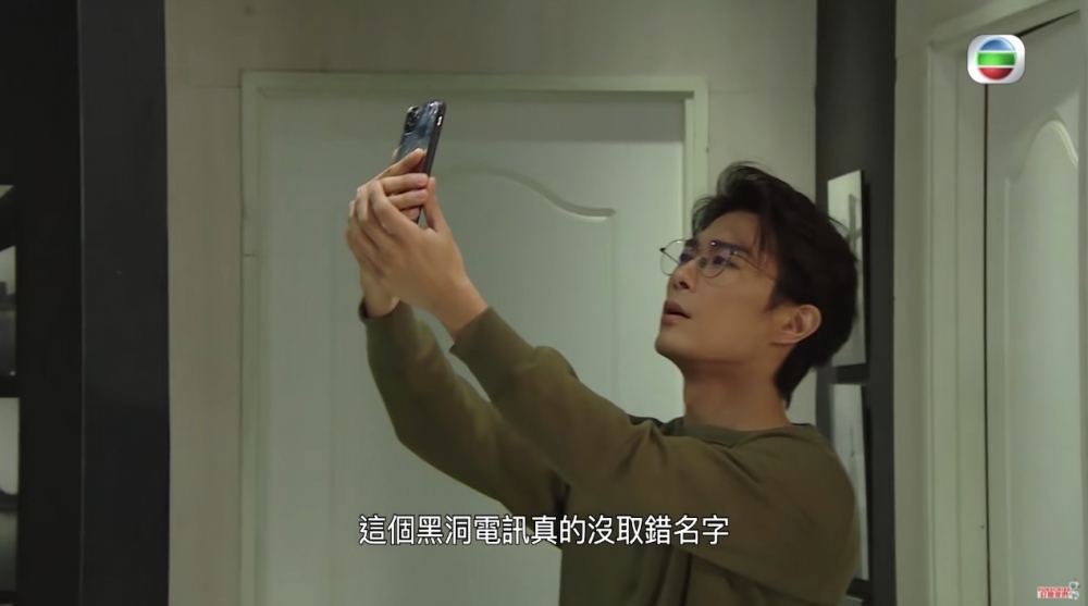 最後女友叫樓主好好咁陪分身,電話仲block咗樓主令樓主打唔到電話畀佢。