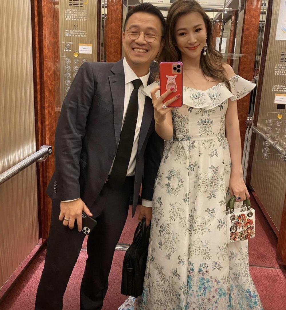 2012年,諸葛紫岐同Neway太子爺薛嘉麟結婚