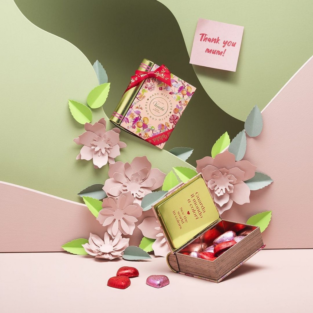 傾心Chocoviar巧克力書型鐵盒