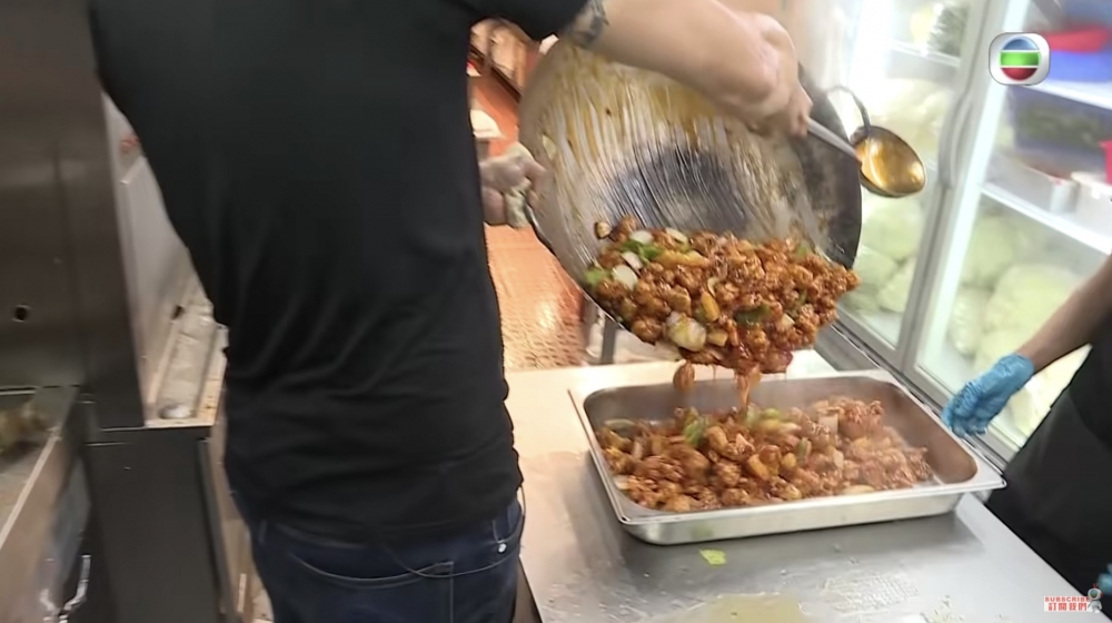 政府宣佈將禁堂食,唔少食肆都轉為做外賣生意。主力報道社會問題嘅《東張西望》近日亦有採訪部分食肆。