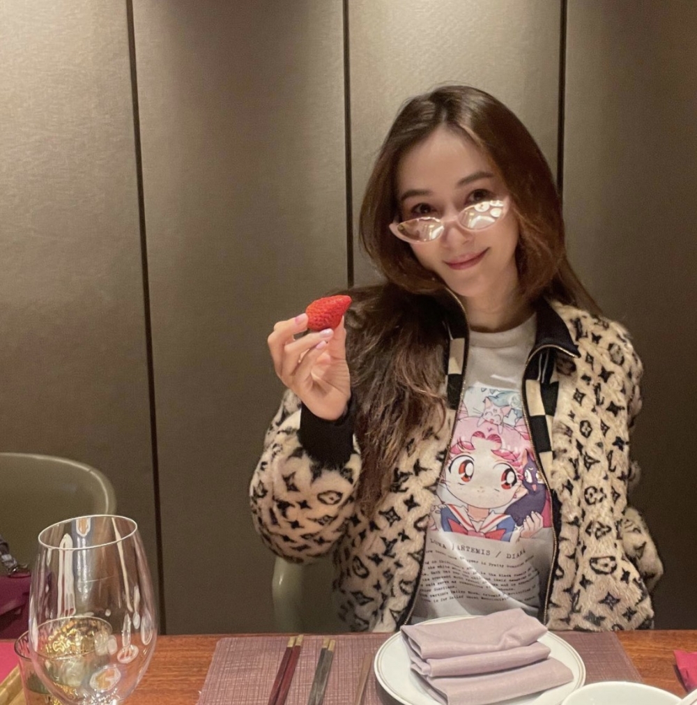 結婚後,諸葛紫岐淡出娛樂圈,過幸福少奶奶生活~