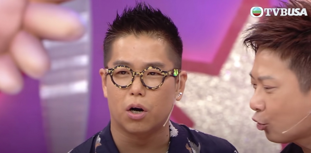 過往亦係獎門人嘅支持主持人之一。
