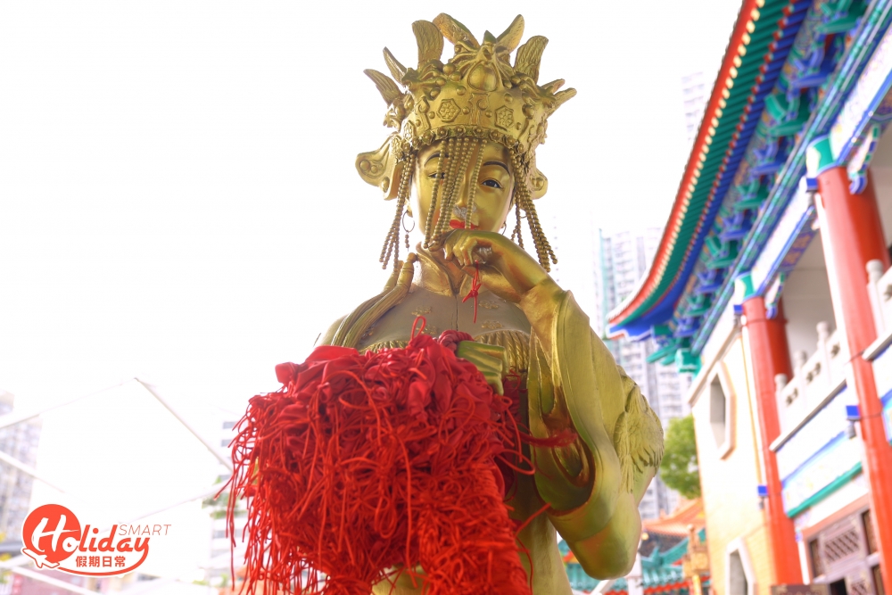如果想求女伴,走向玉女方向。