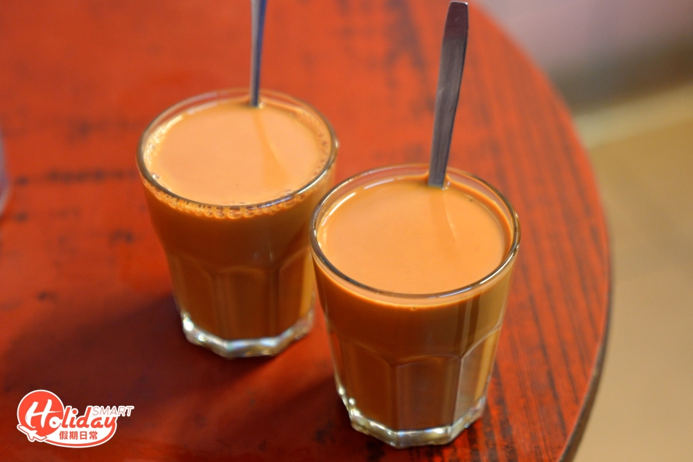 不論是街坊還是新客,深深被其瓦煲奶茶所吸引。