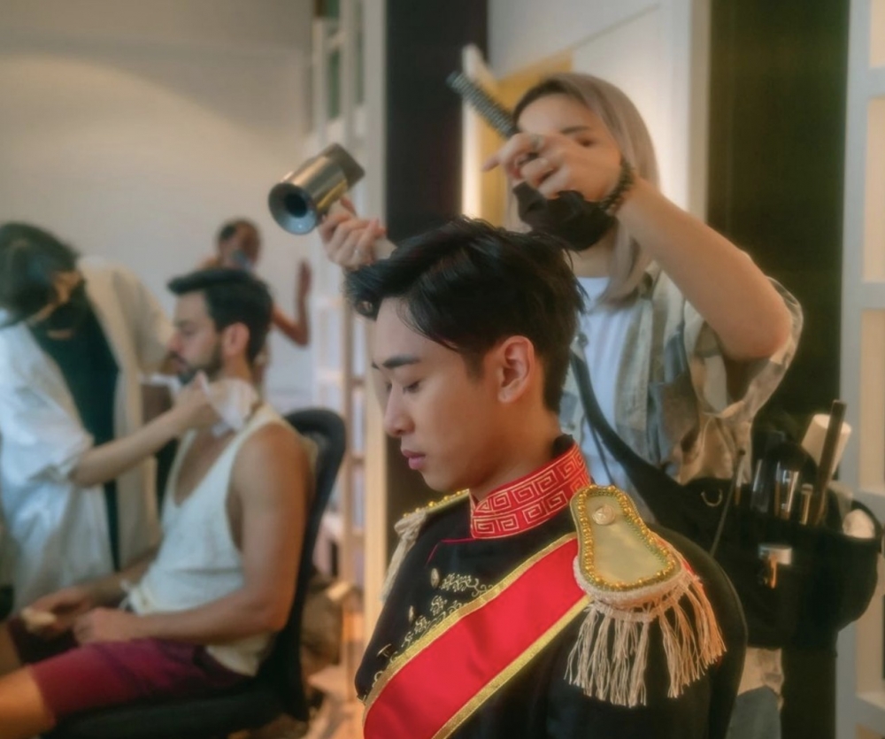 近呢1年，佢亦有經營YouTube頻道分享投資心得！