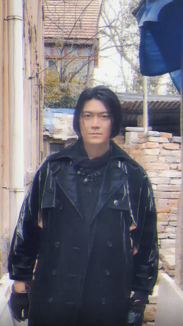 「青島伊面」嘅影片有公開正面