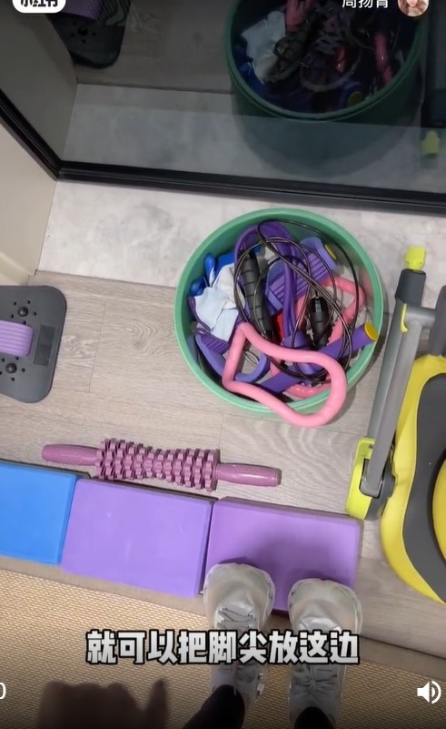 仲有「小枕頭」比人做完gym拉筋,小腿變粗好大鑊。