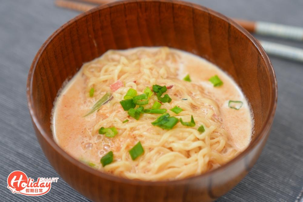 換成牛奶作湯底,質感Creamy,而且牛奶中和辣味。
