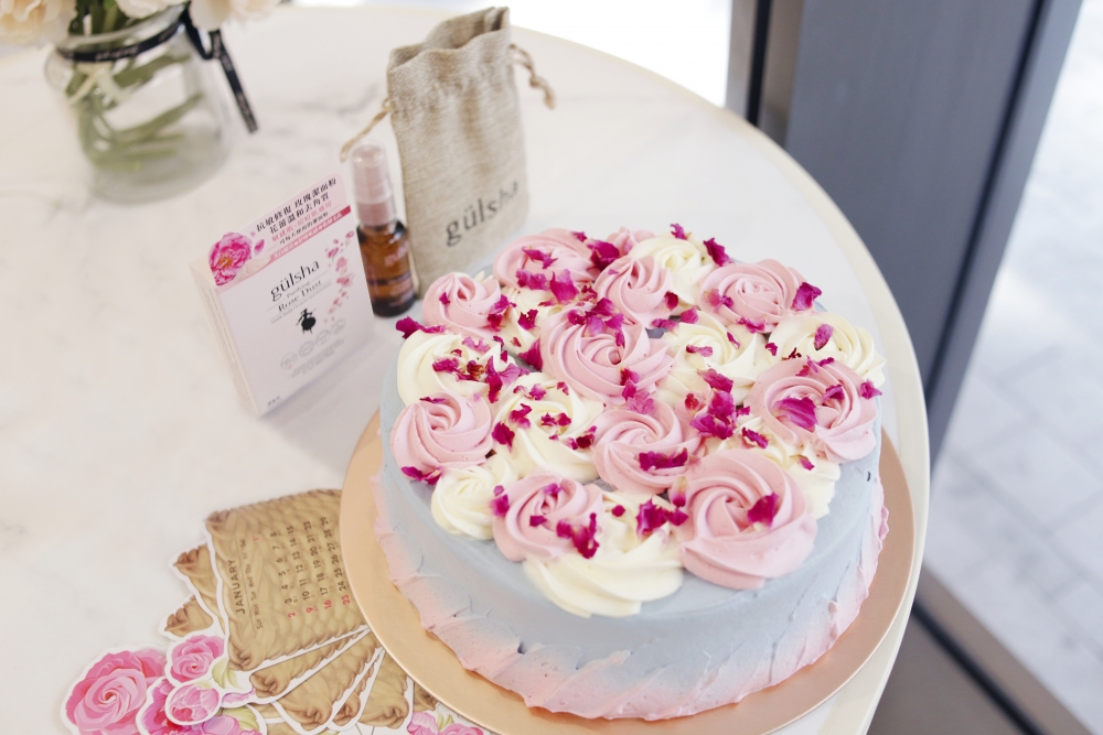 夢幻玫瑰士多啤梨無麩質生酮蛋糕