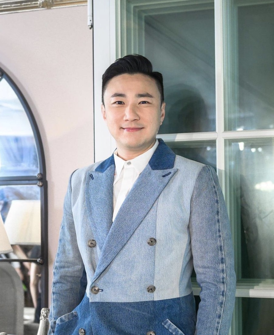 2005年，崔建邦同唐詩詠因為《K-100》而傳出戀情！