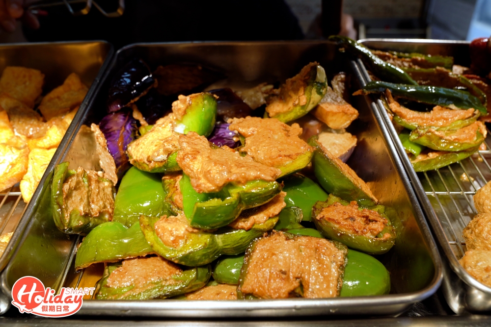 不少街坊都賣一盒回家「加餸」！