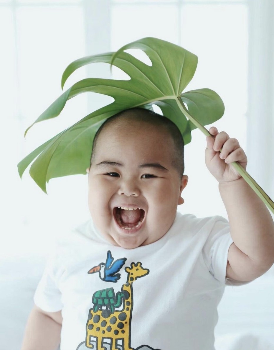 爆紅Sticker嘅小肥仔近況曝光！