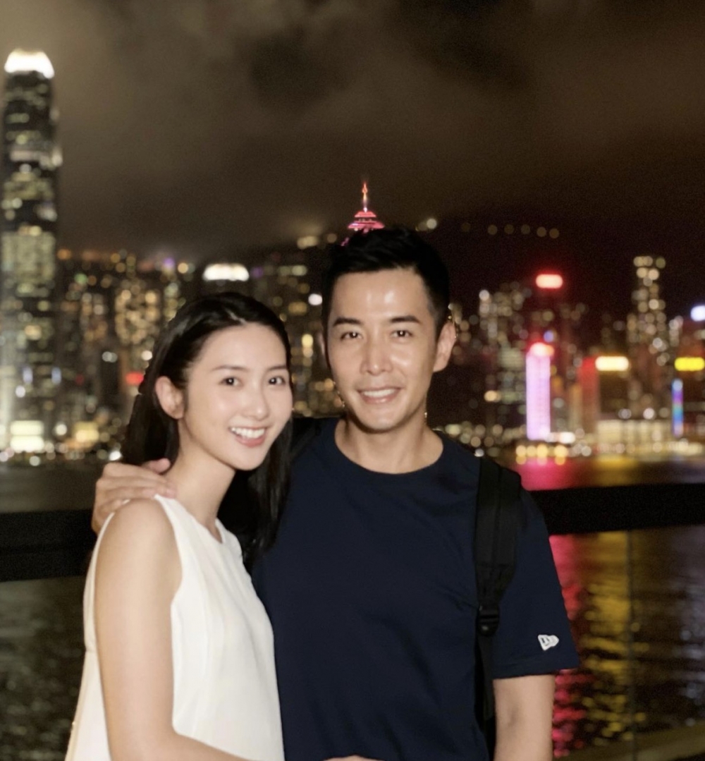 女友為細佢13年嘅主持人黃靜藍(Nam)