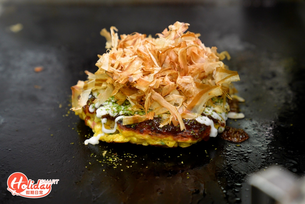 老闆炮製出充滿日本地道風味的大阪燒。