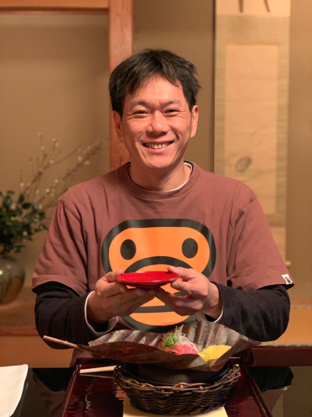 林明謙為人低調,不會上載和女友曾寶儀合照。