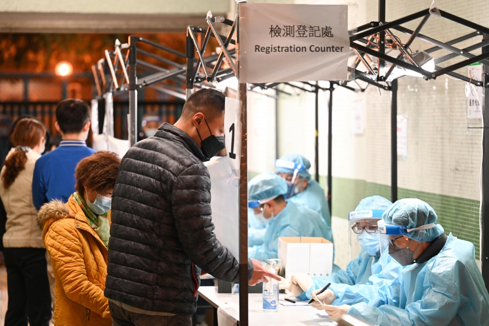 流動採樣站只限須接受強制檢測的相關人士進行採樣檢測,費用全免。