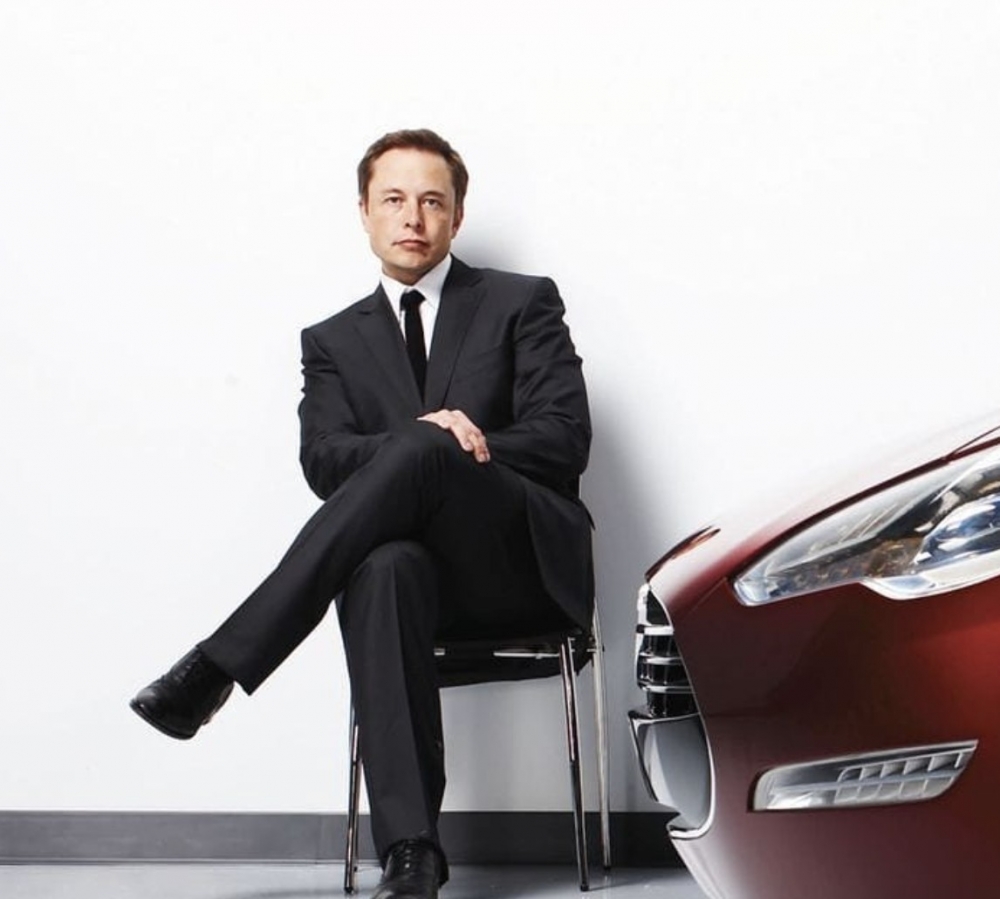 全球首富Elon Musk 被爆出新戀情！