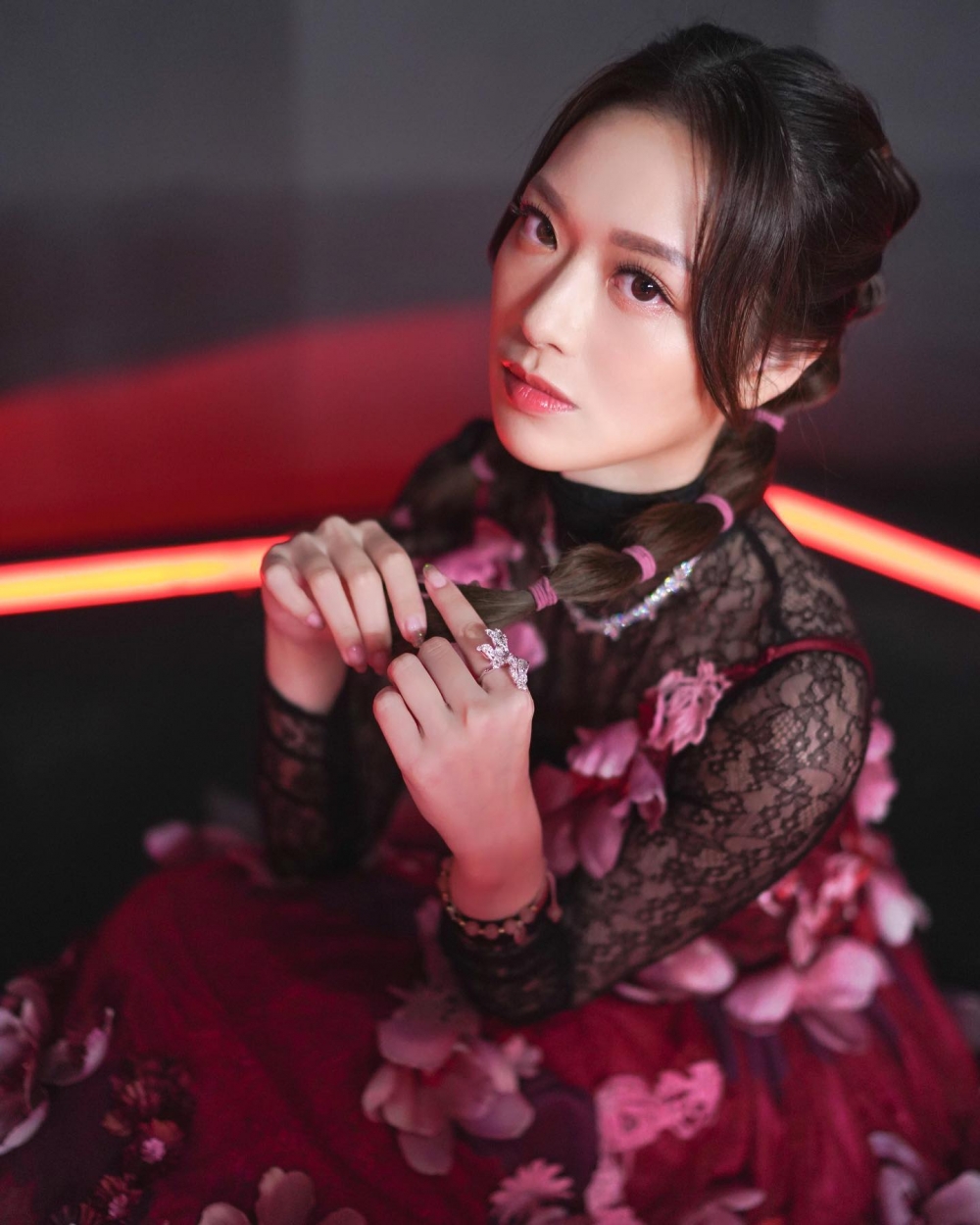 馮盈盈最近曝光率大減，有傳佢犯了「3宗罪」導致被TVB掟入雪櫃。