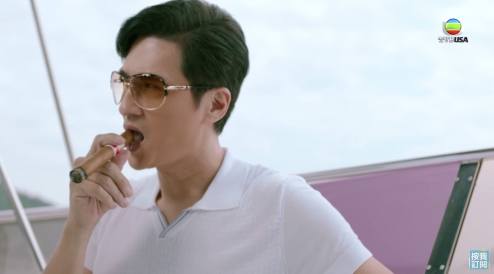 席上老闆飲大咗，竟然當住成班同事面同樓主講：「你禮拜一唔好番工喇！以後我畀錢你洗」