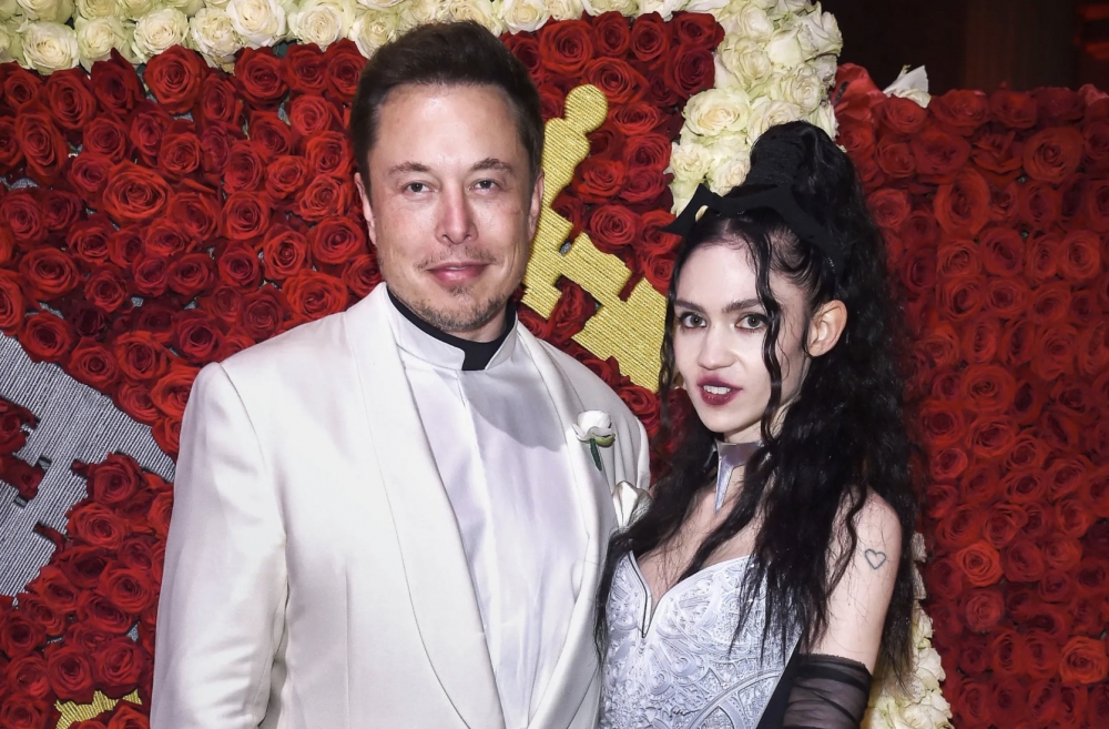 Elon Musk前女友係加拿大電音女歌手Grimes！