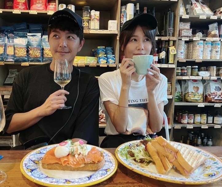 蕭正楠笑稱第一次求婚係失敗咗！